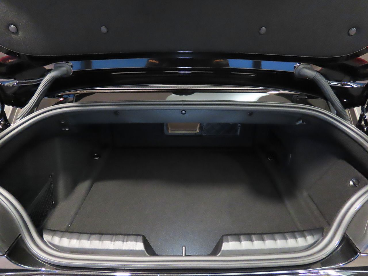 G29 z4 sDrive20i RHD