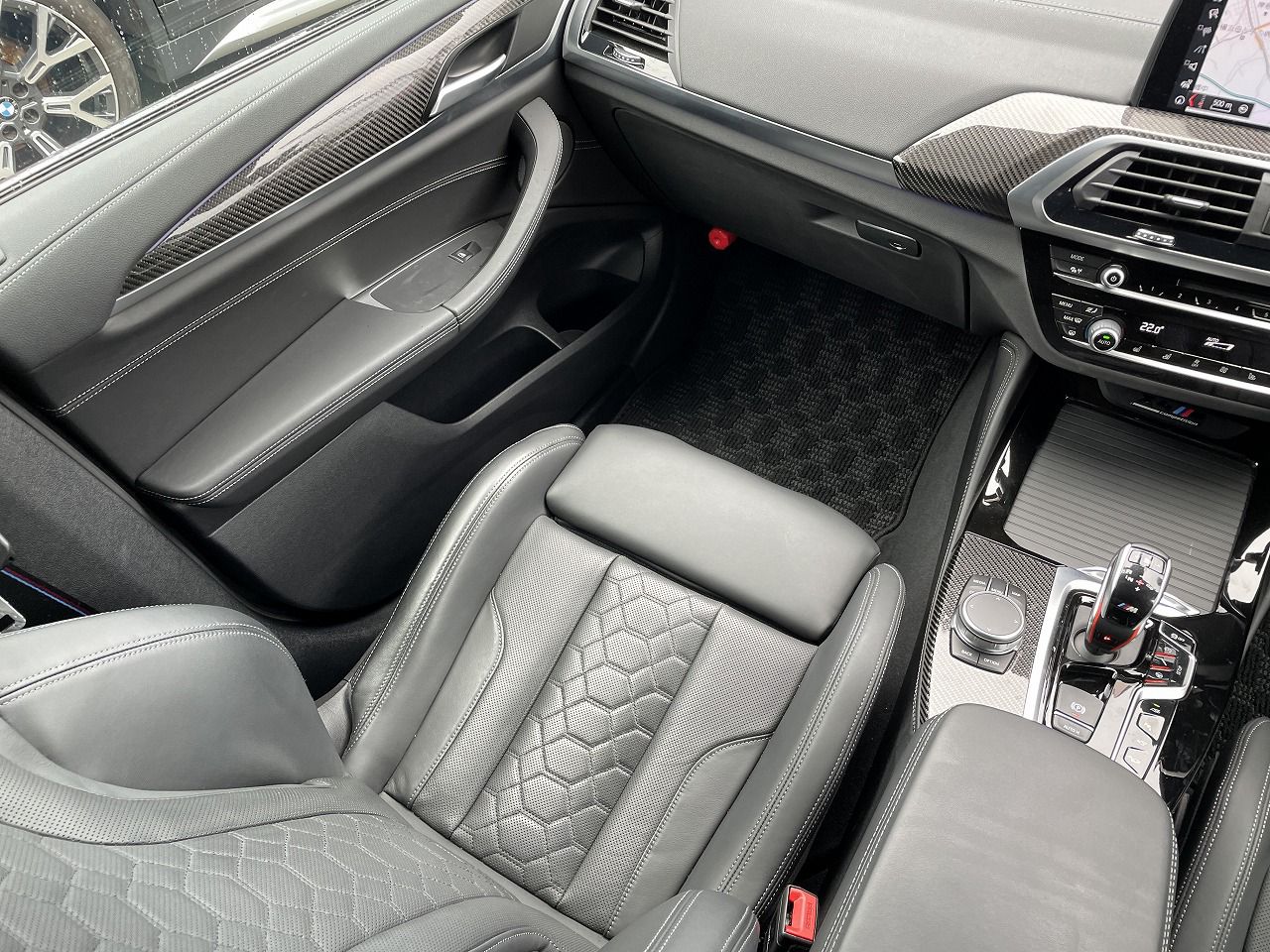 X4 M RHD
