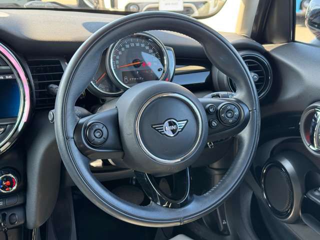 F55 MINI Cooper 5-Door Hatch LCI