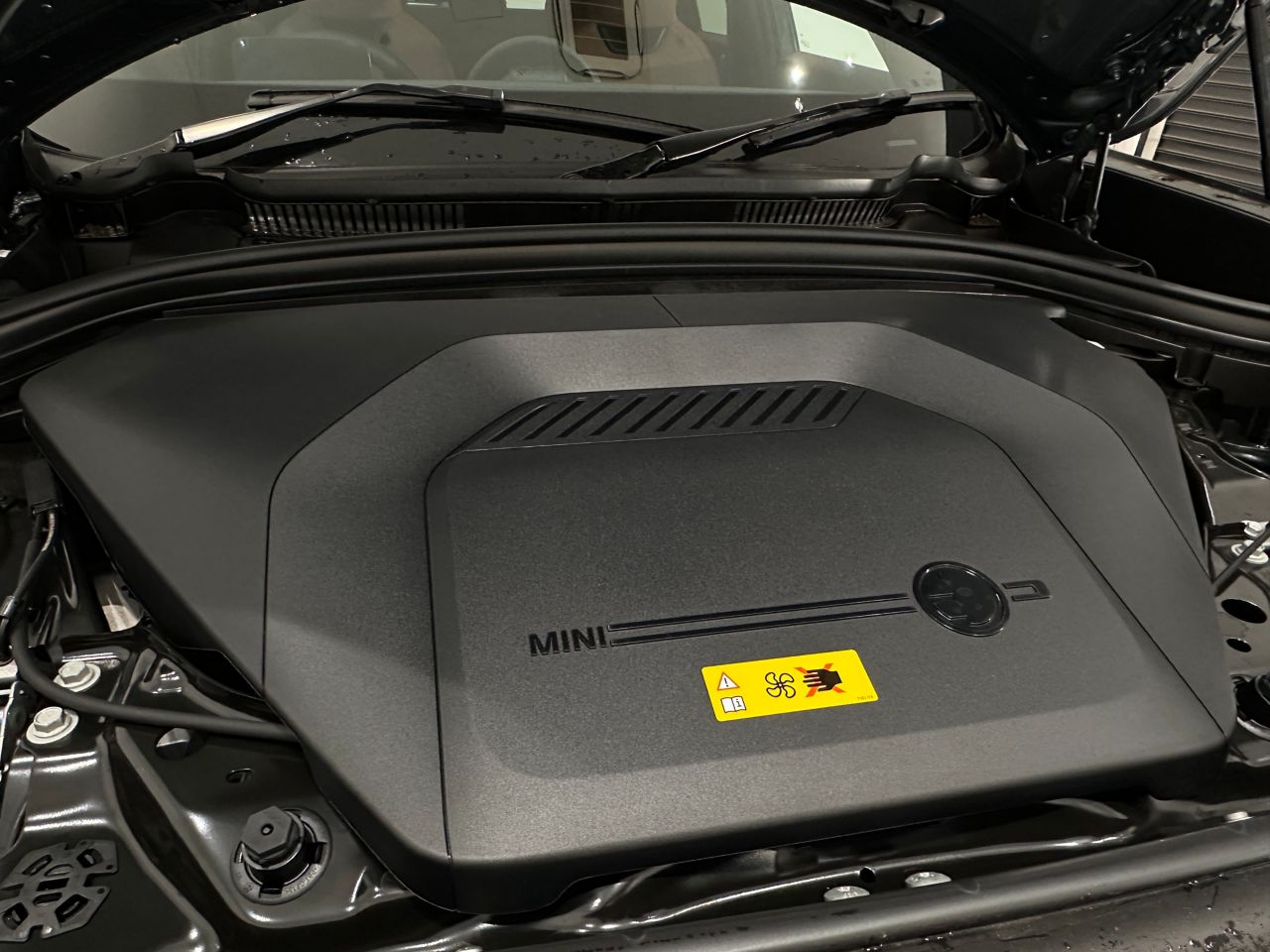 U25 MINI Countryman SE ALL4