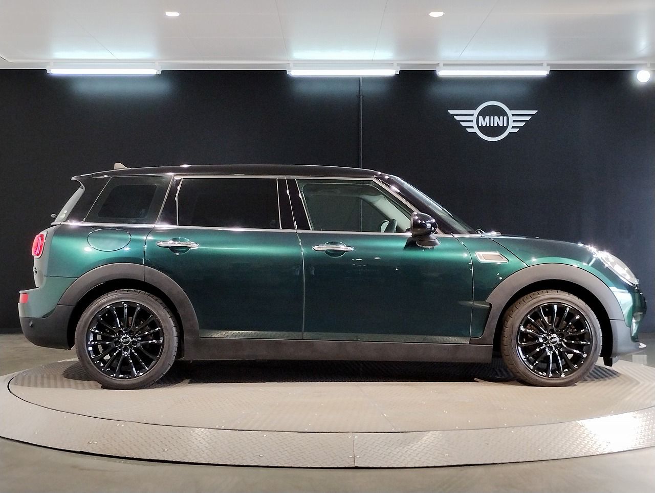 MINI CLUBMAN COOPER D