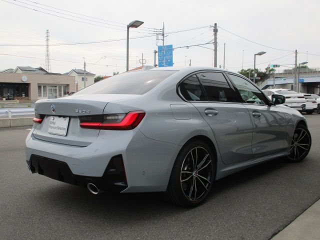 320d xDrive Berline RHD