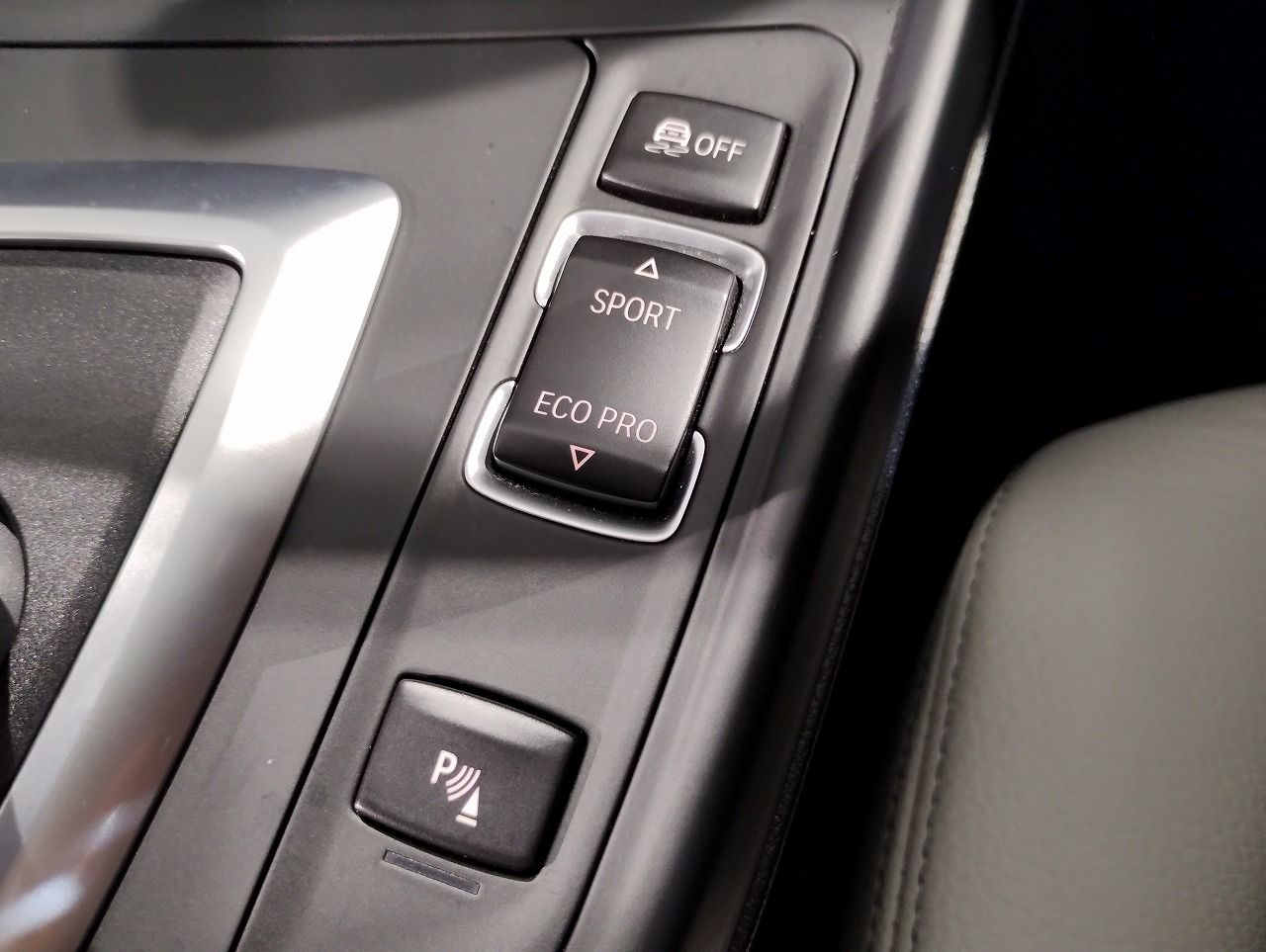 118 5DOOR RHD
