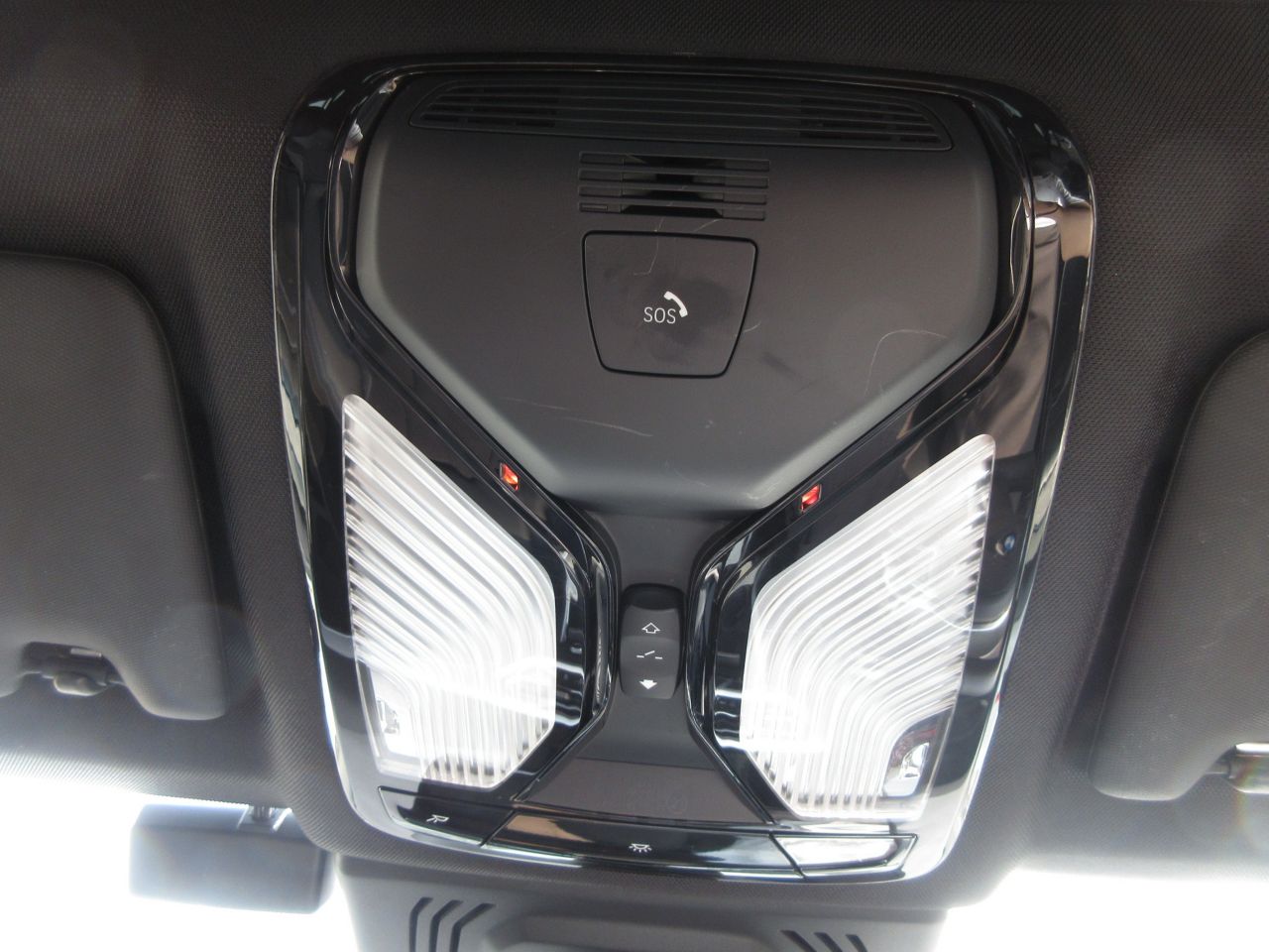 G21 320i RHD