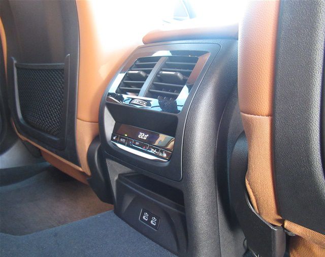 X4 M40i RHD