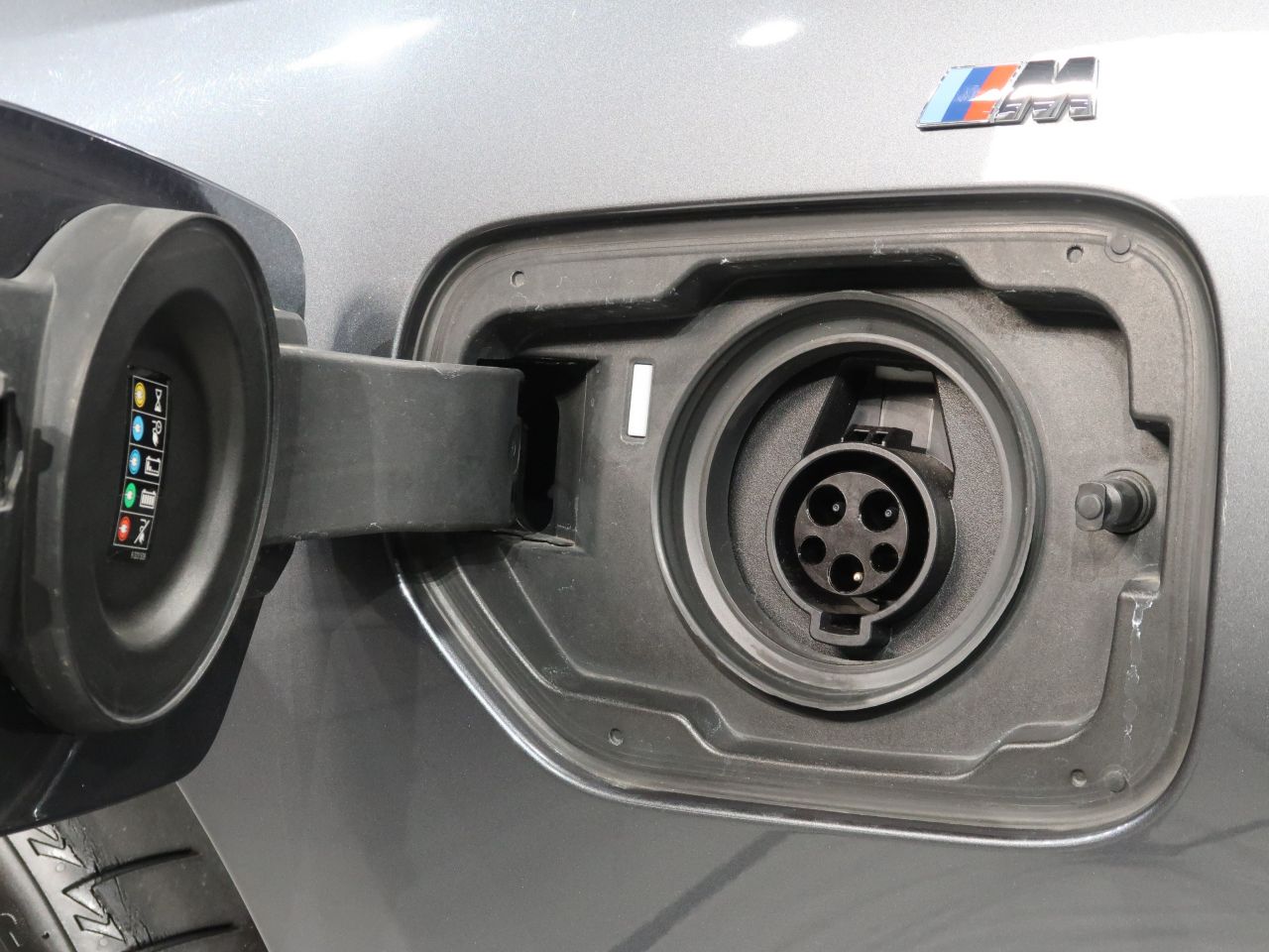 G20 330e Saloon RHD MX