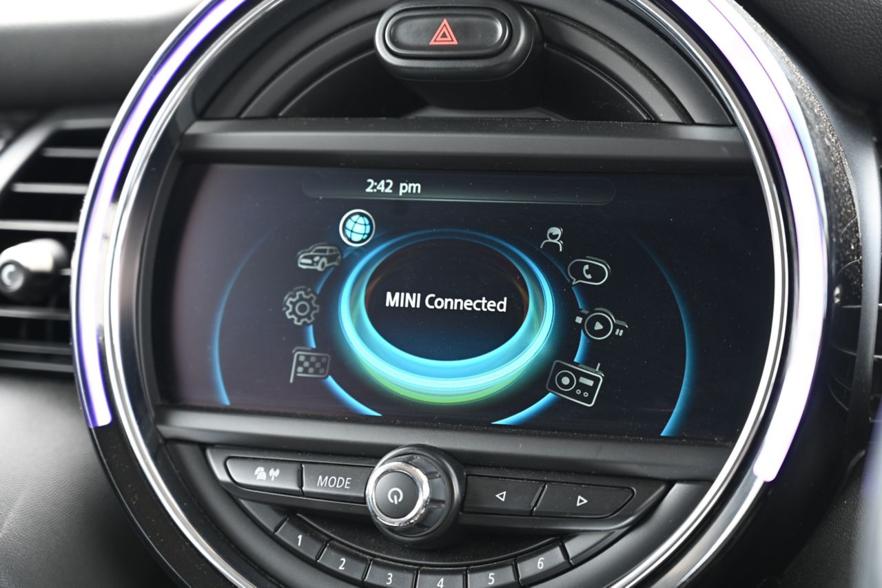 F56 MINI COOPER S