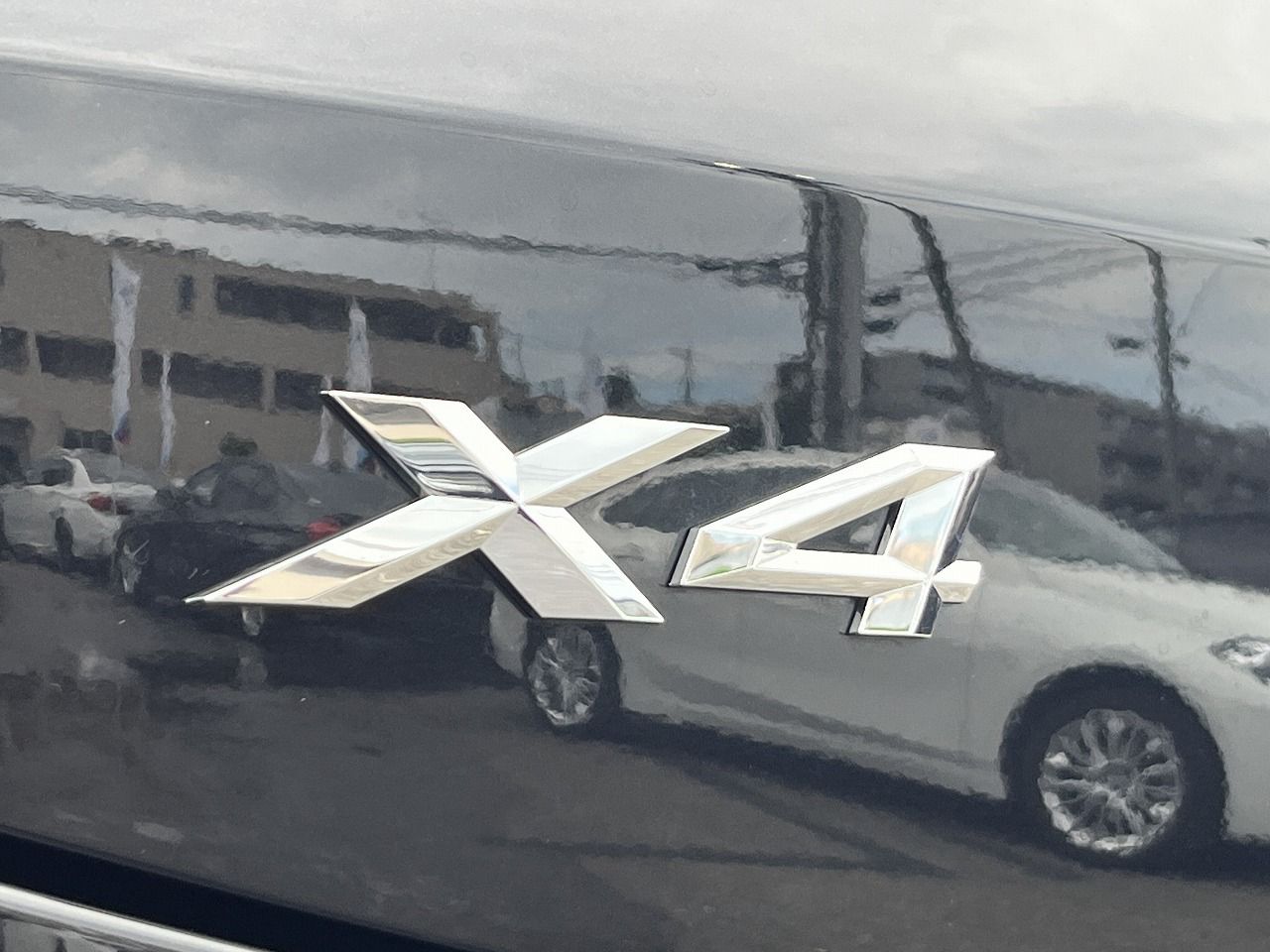 X4 xDrive20d RHD