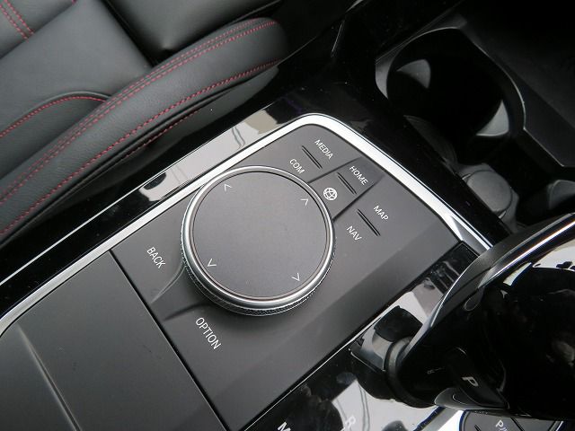 X4 xDrive20d RHD