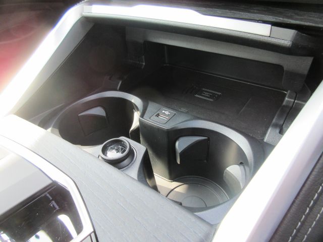 G** 4**i C********** B** 2**i RHD