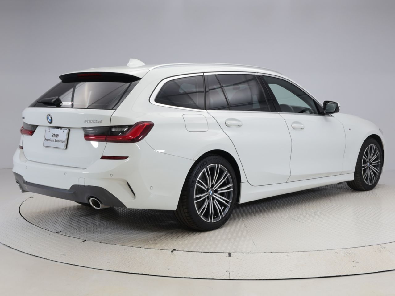 G21 320d xDrive Touring RHD