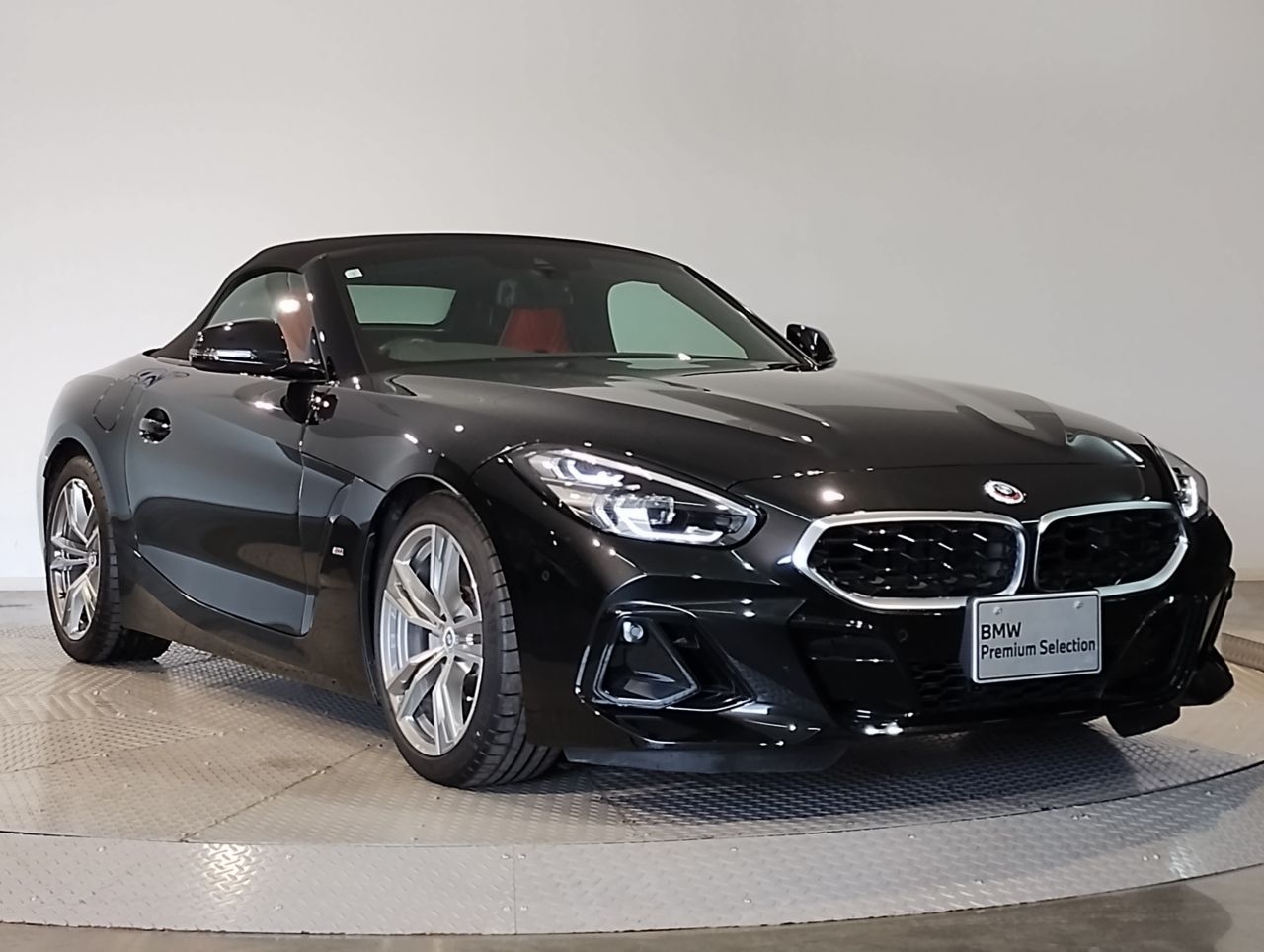 G29 z4 sDrive20i RHD