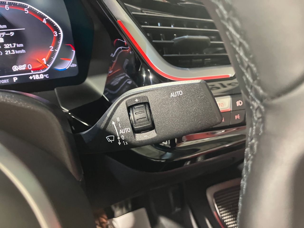 G29 z4 sDrive20i RHD