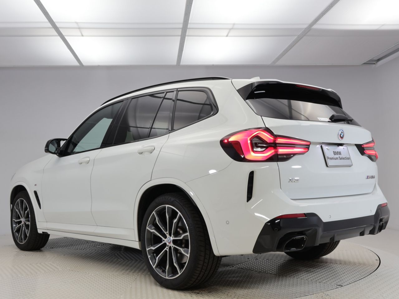 G01 X3 M40d RHD LCI ZA