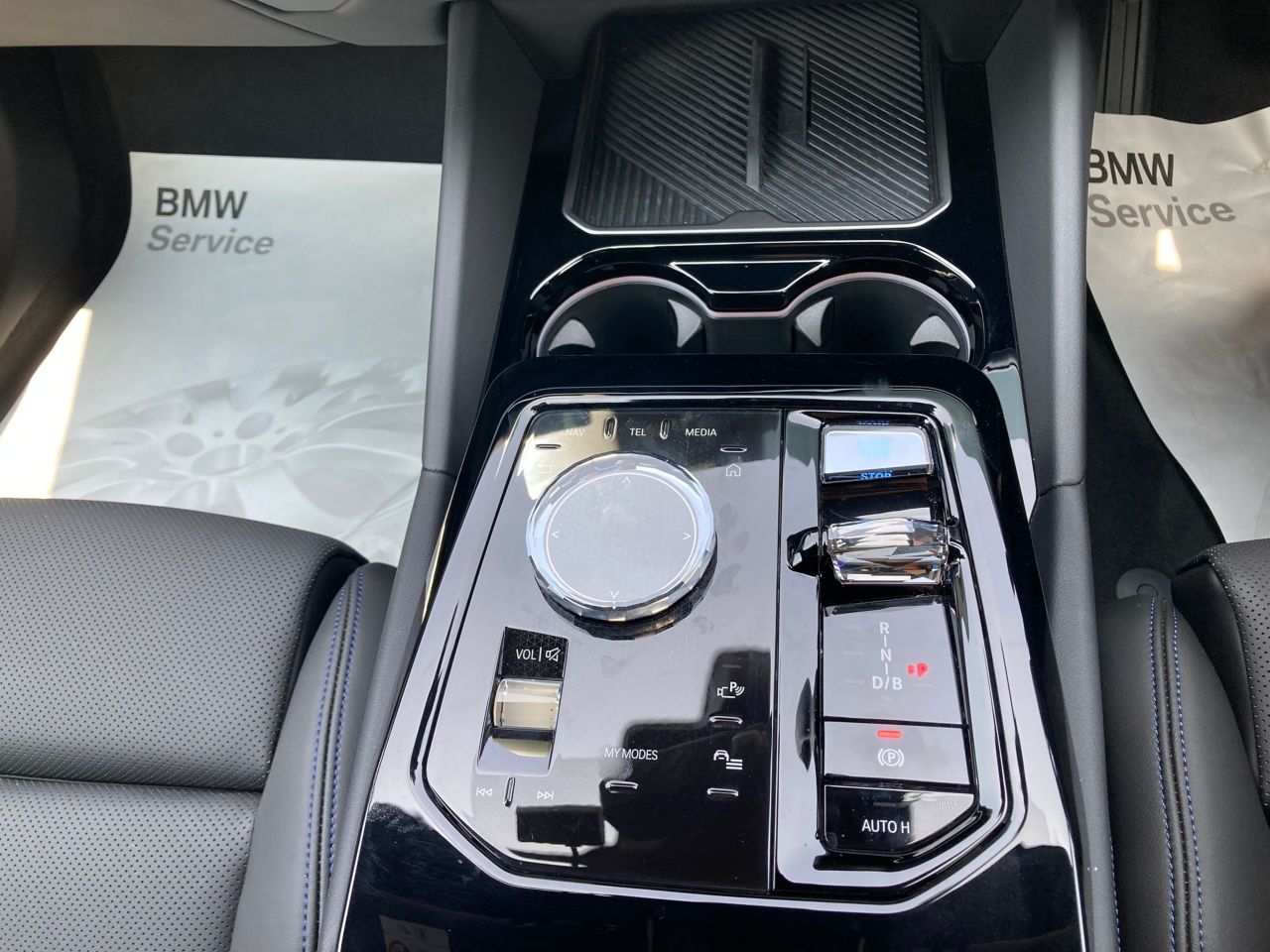 BMW i5 eDrive40 Sedan RHD