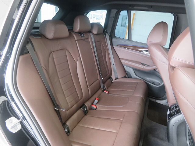 G01 X3 xDrive20d RHD ZA LCI