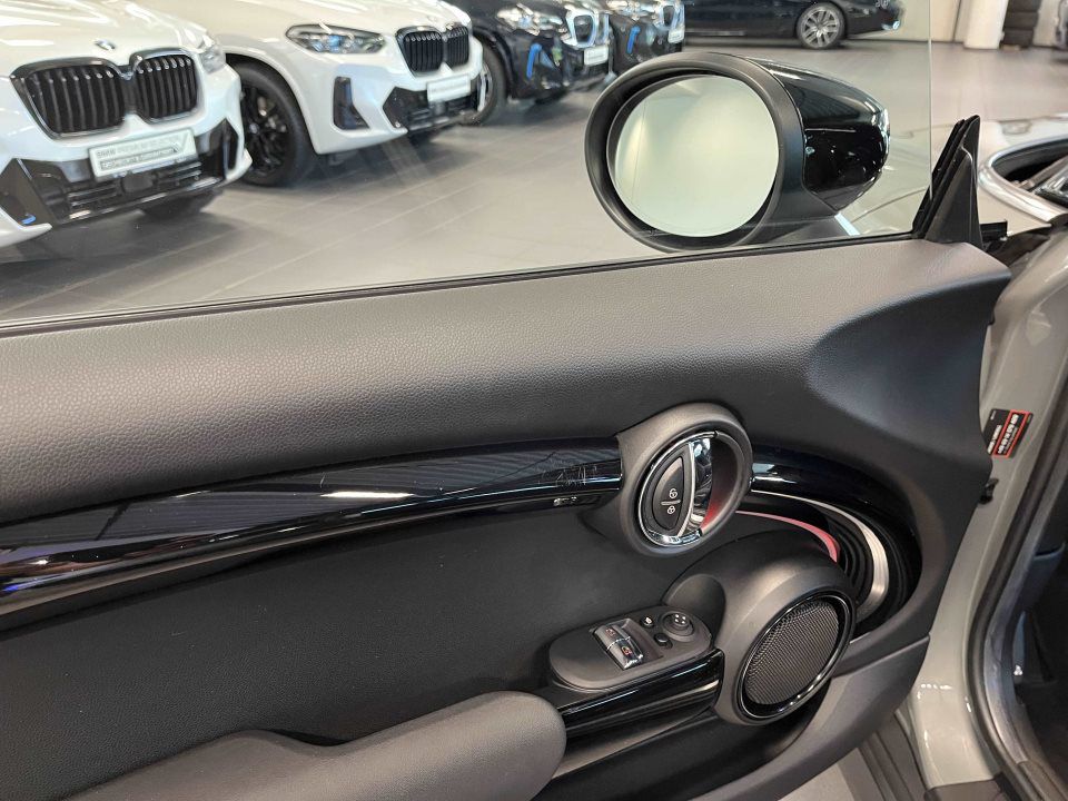 MINI Cooper SE