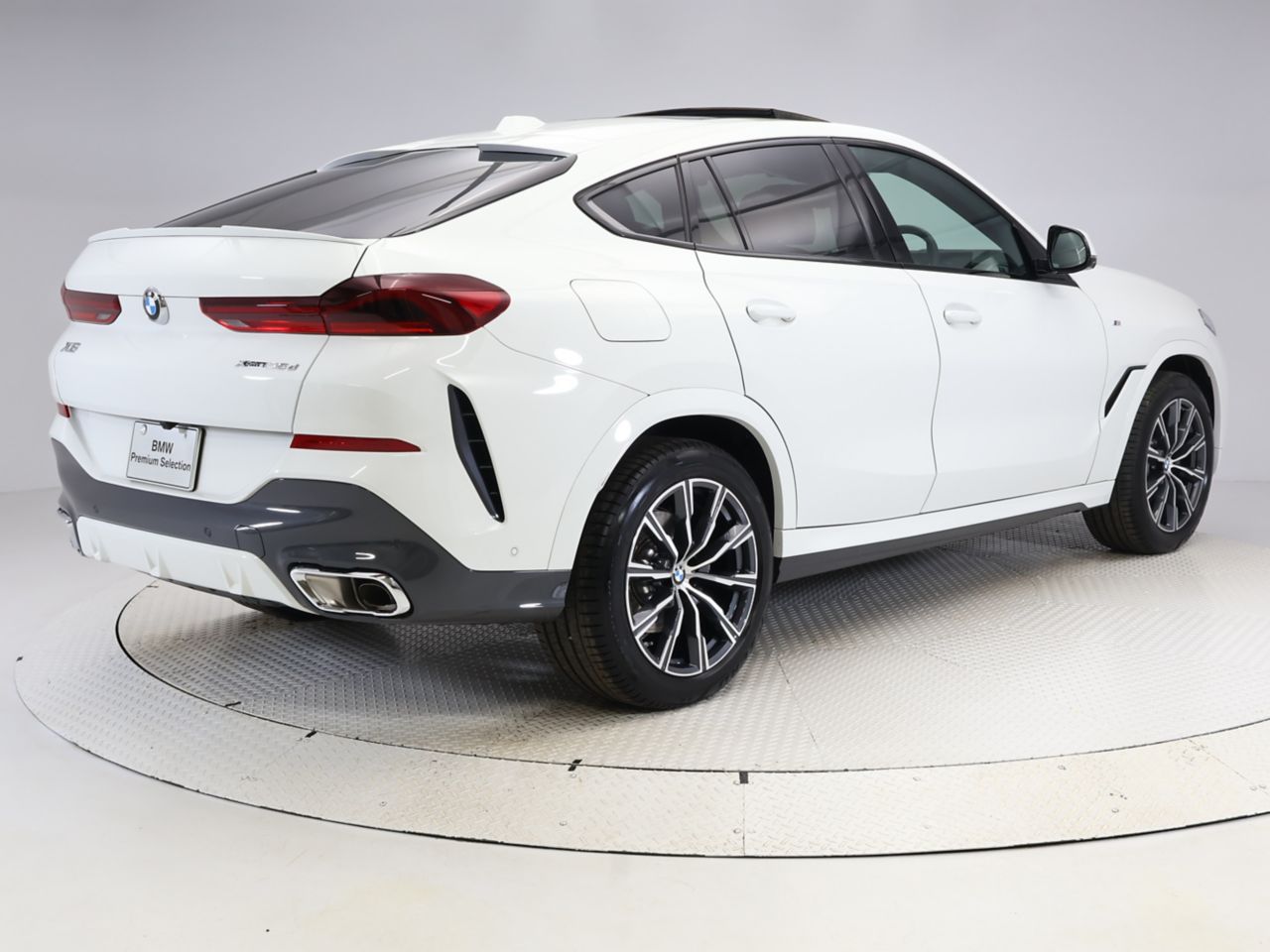 X6 xDrive30d M Sport RHD