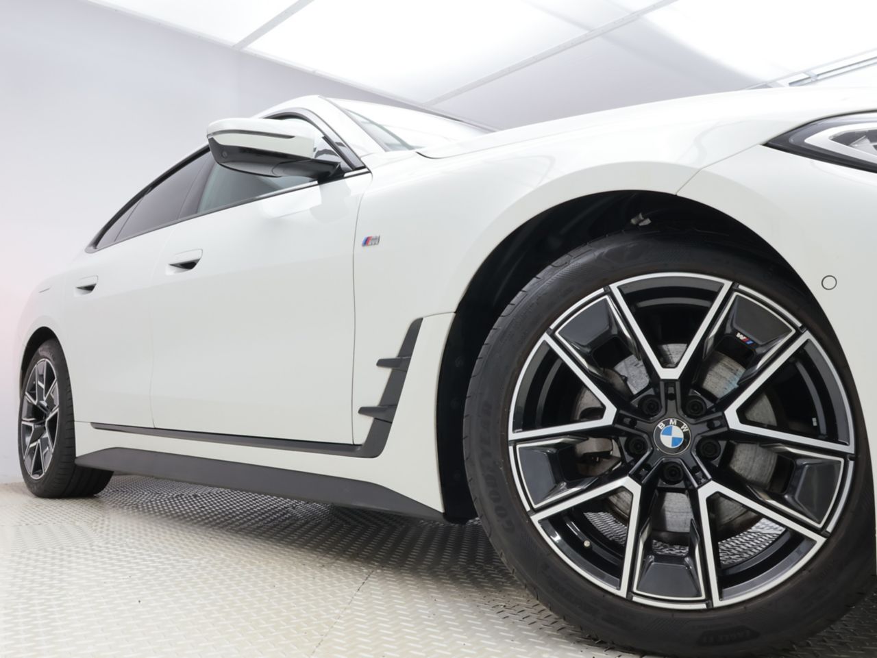 G26 420d xDrive Gran Coupe RHD