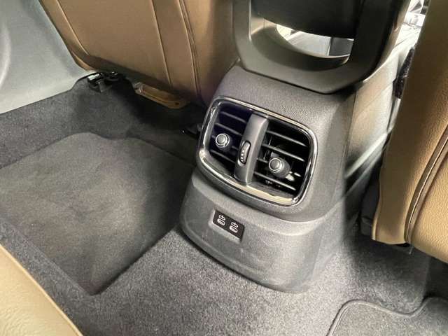 MINI CROSSOVER COOPER D ALL4