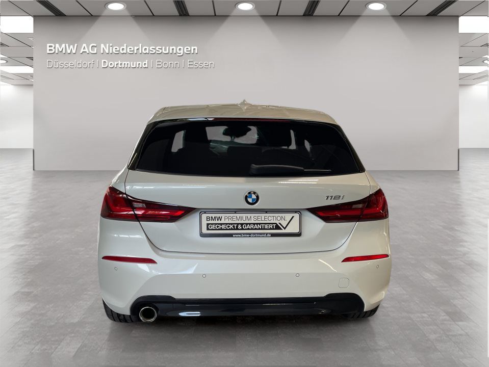 BMW 118