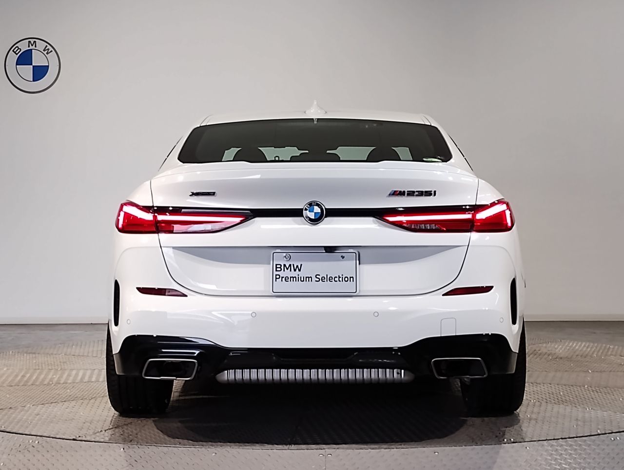 F4* **35i xDrive **** ***** B48 2.0i