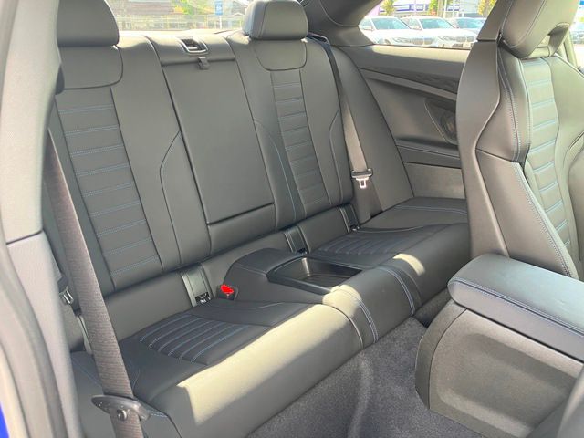 G42 220i Coupe