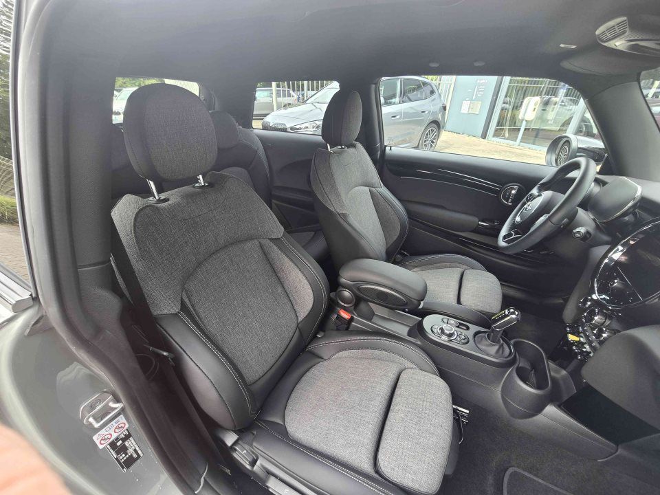 MINI Cooper SE