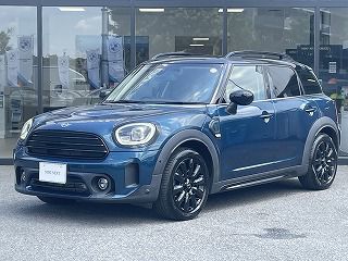 THE NEW MINI CROSSOVER BOARDWALK EDITION.
