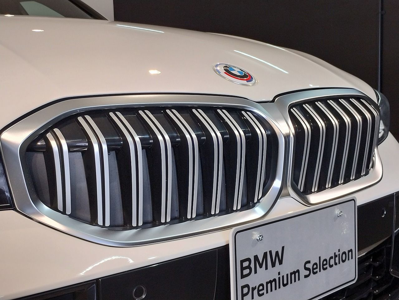 G20 330e Saloon LCI RHD MX