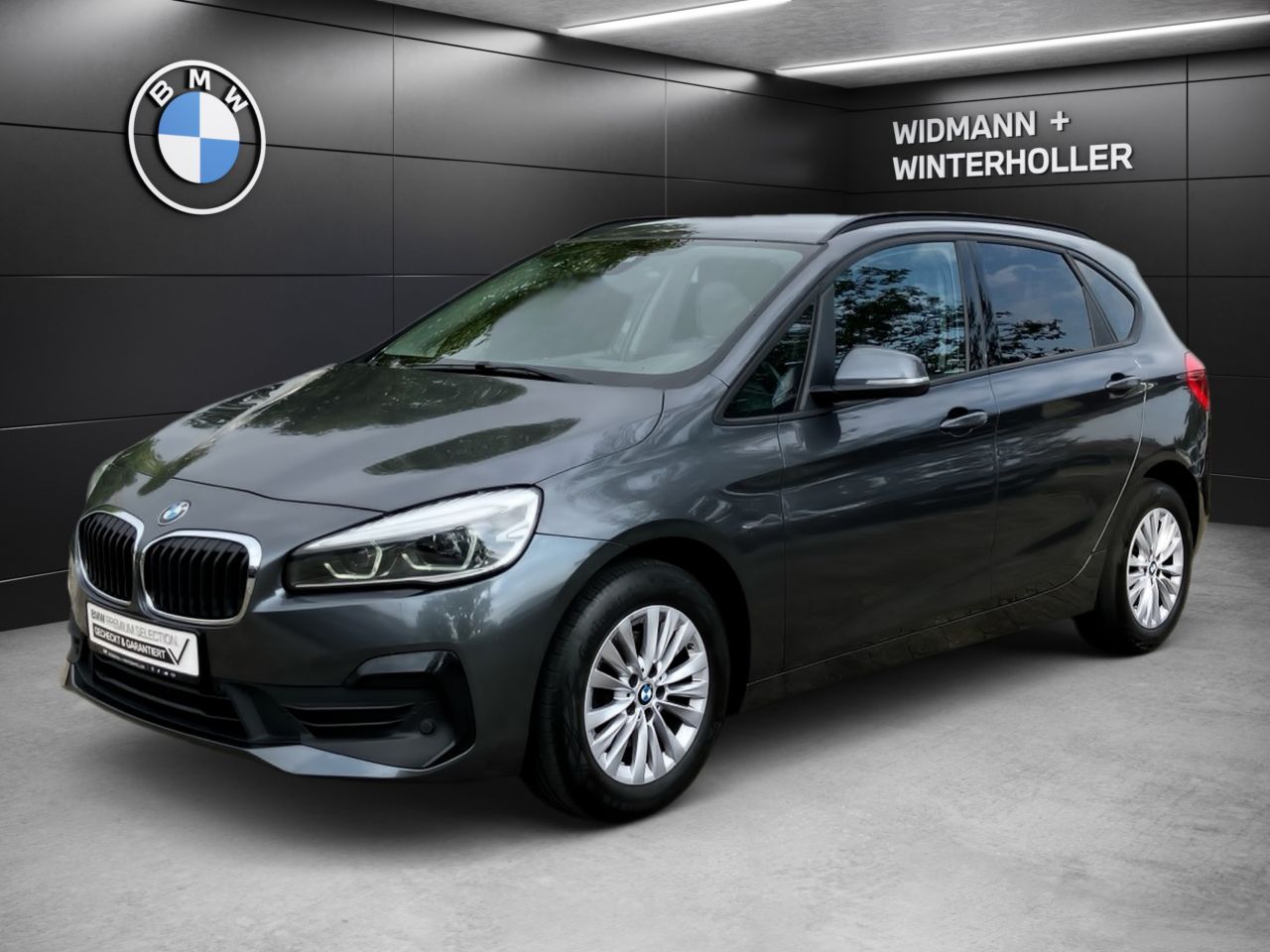 BMW 218