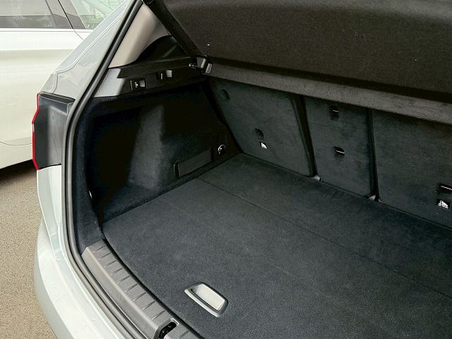 218D ACTIVE TOURER RHD