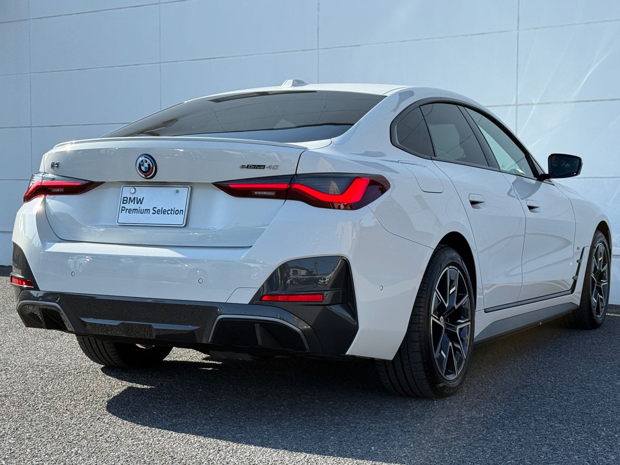 G26 i4 eDrive40 RHD