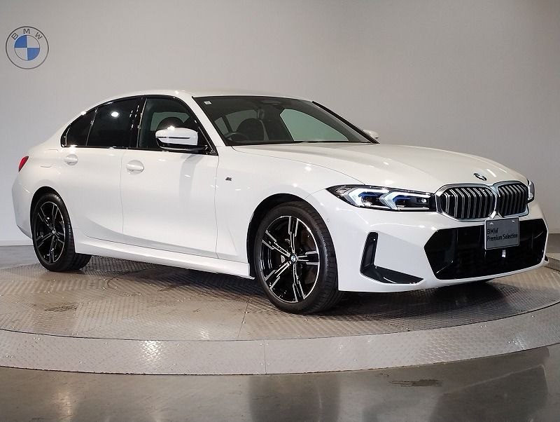 320d xDrive Berline RHD