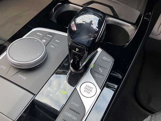 F40 118d Sports Hatch 5-door B47 2.0d