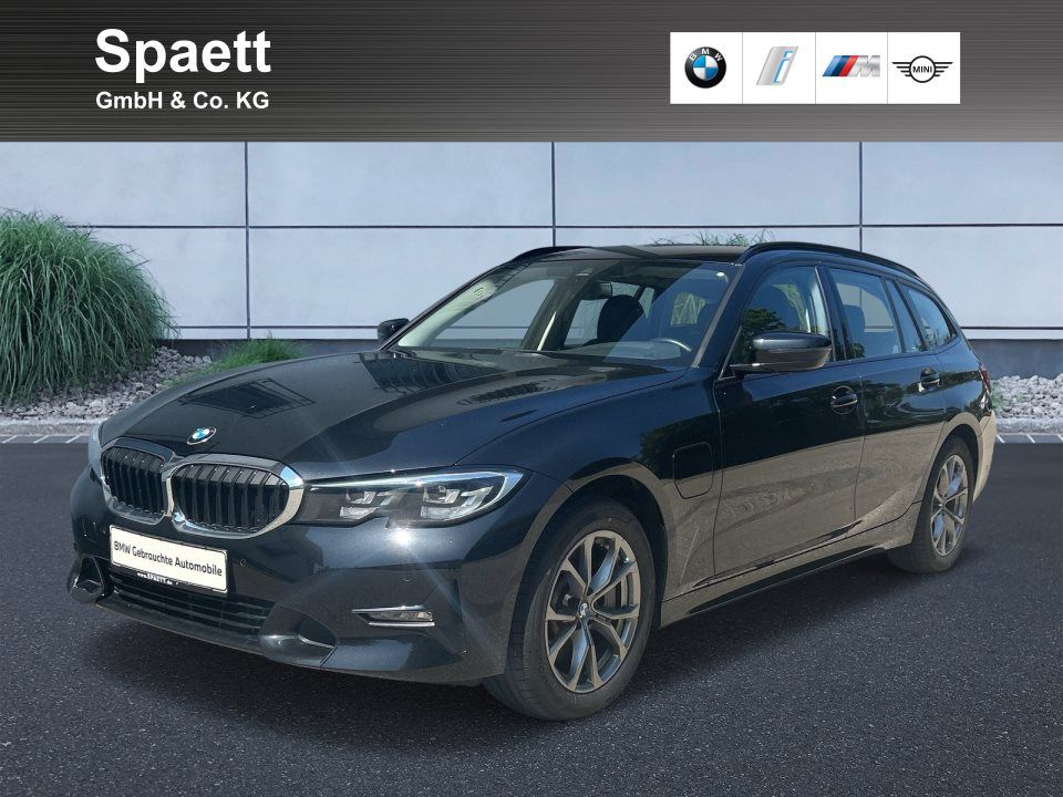 330e xDrive Touring