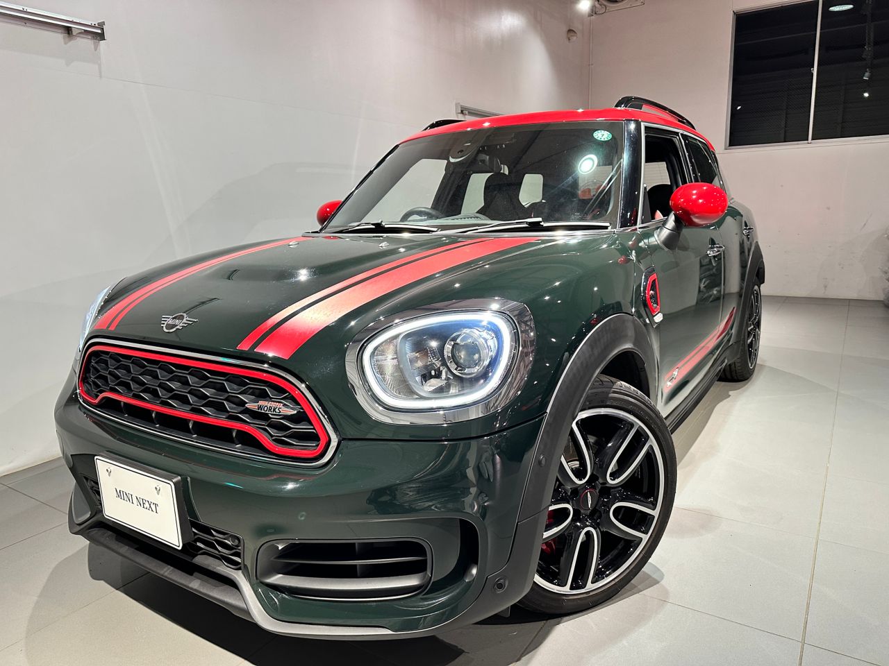 MINI CROSSOVER JCW