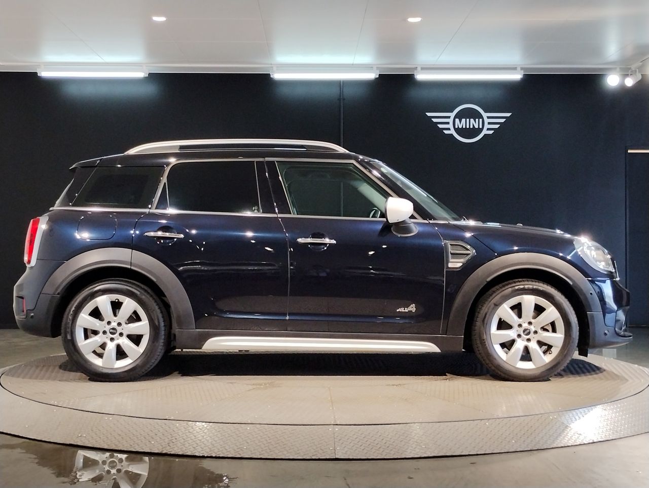 MINI CROSSOVER COOPER D ALL4