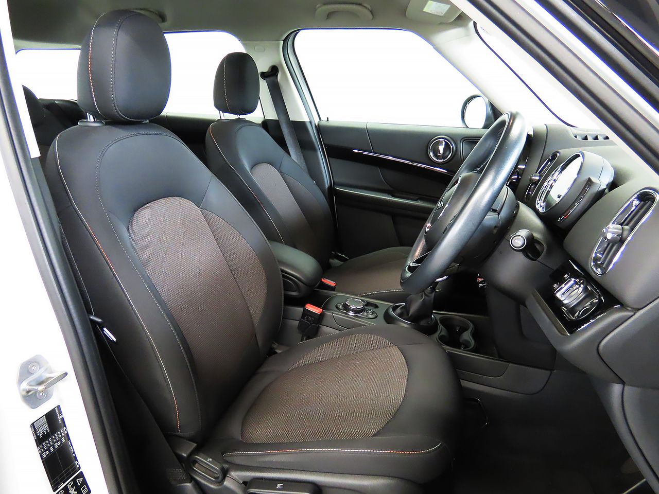 MINI CROSSOVER COOPER D ALL4