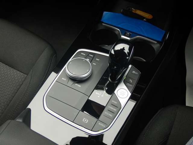 F40 118d Sports Hatch 5-door B47 2.0d
