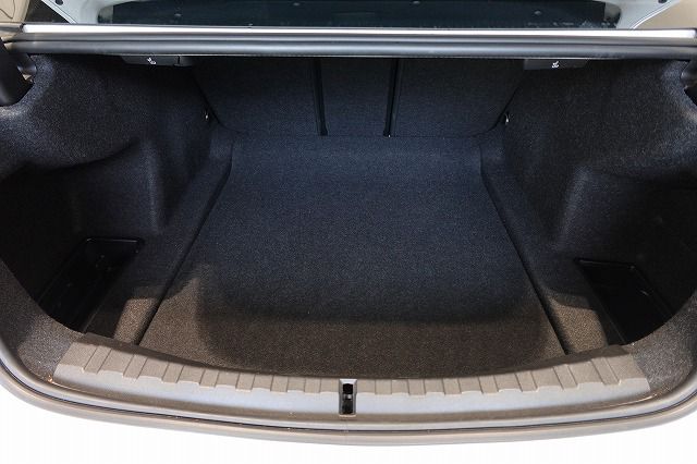 G20 318i Saloon RHD MX