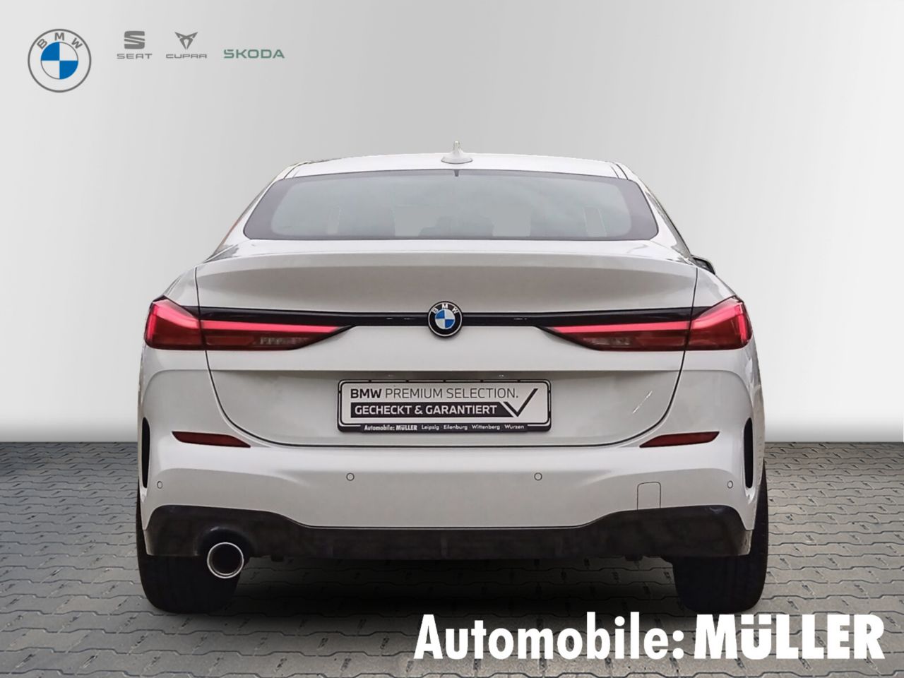 BMW 218