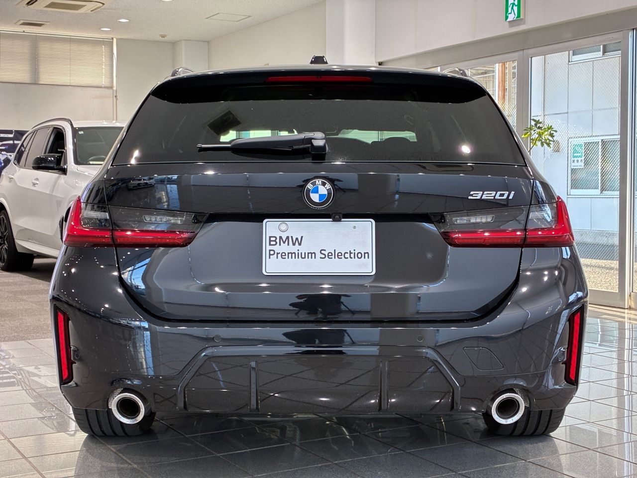 G21 320i Touring LCI RHD