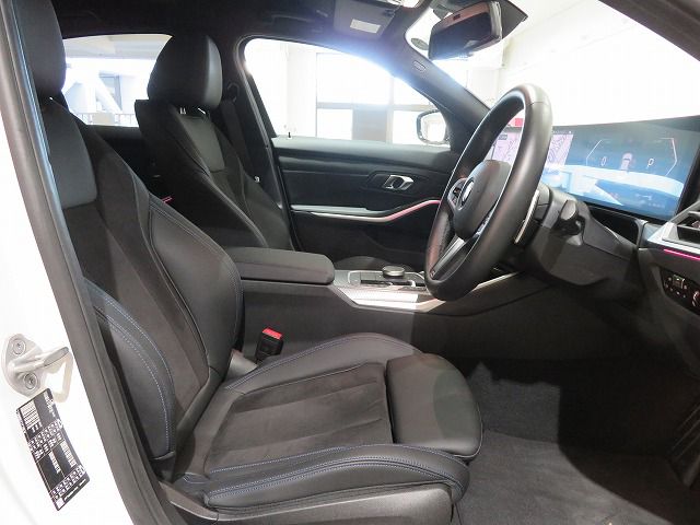 G20 320i Saloon LCI RHD MX