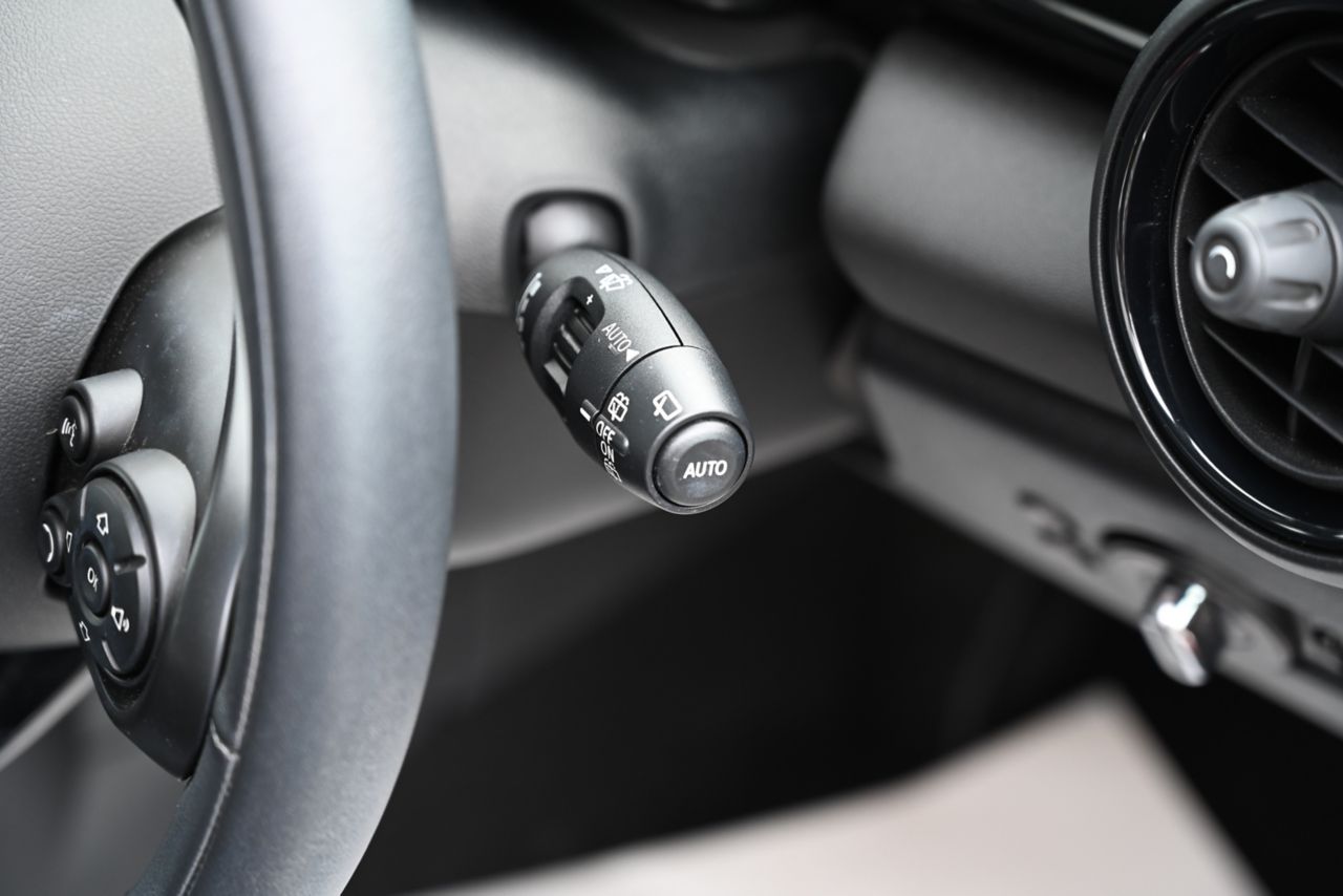 F55 MINI Cooper 5-Door Hatch LCI