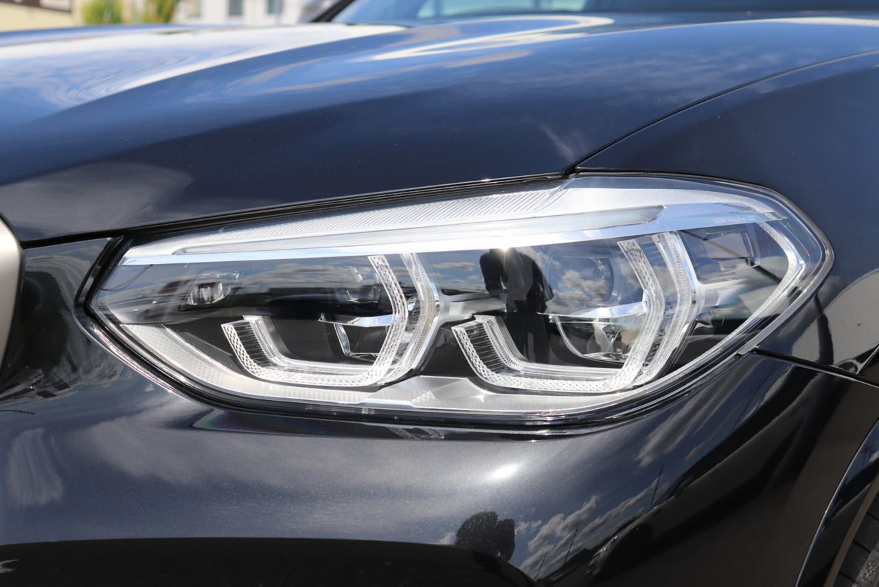 X3 M40d RHD ZA
