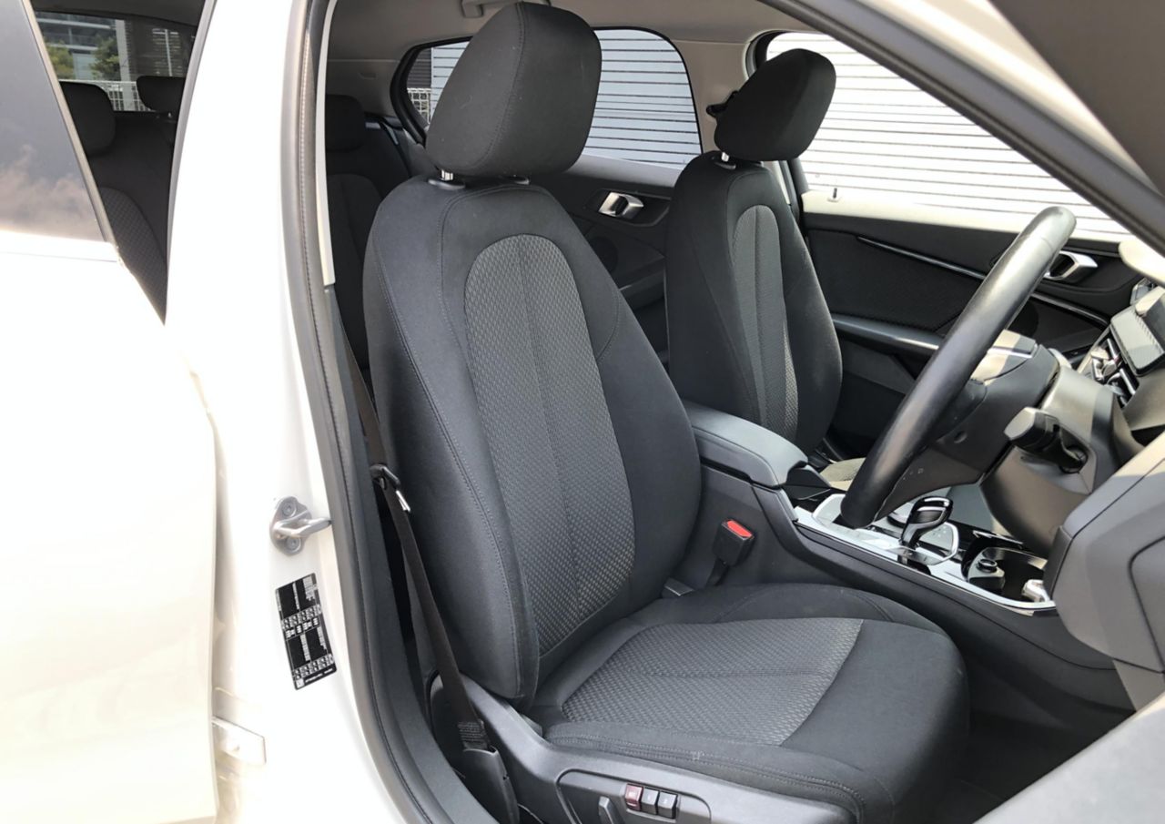 F40 118d Sports Hatch 5-door B47 2.0d