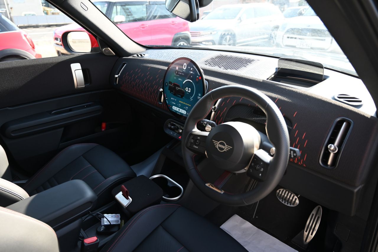 U25 MINI John Cooper Works Countryman ALL4