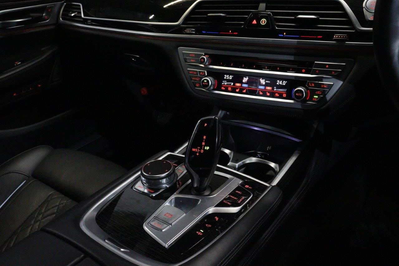 740D XDRIVE