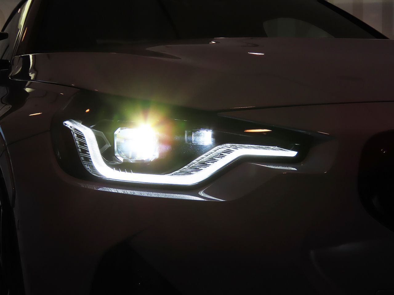 M240i xDrive Coupé RHD